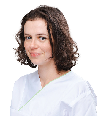 Žena v bielom plášti.